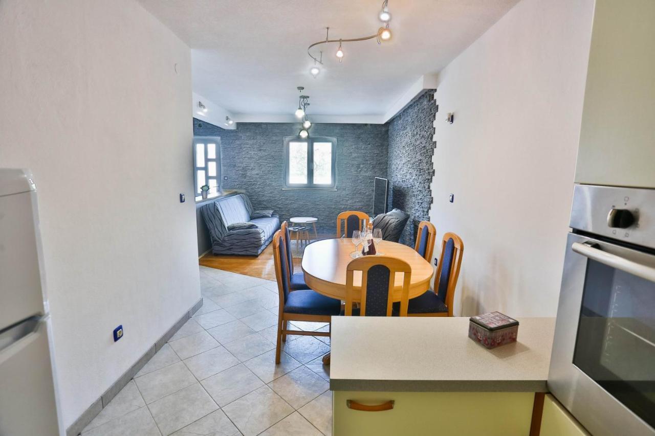 Apartments Lenka Sutivan ภายนอก รูปภาพ