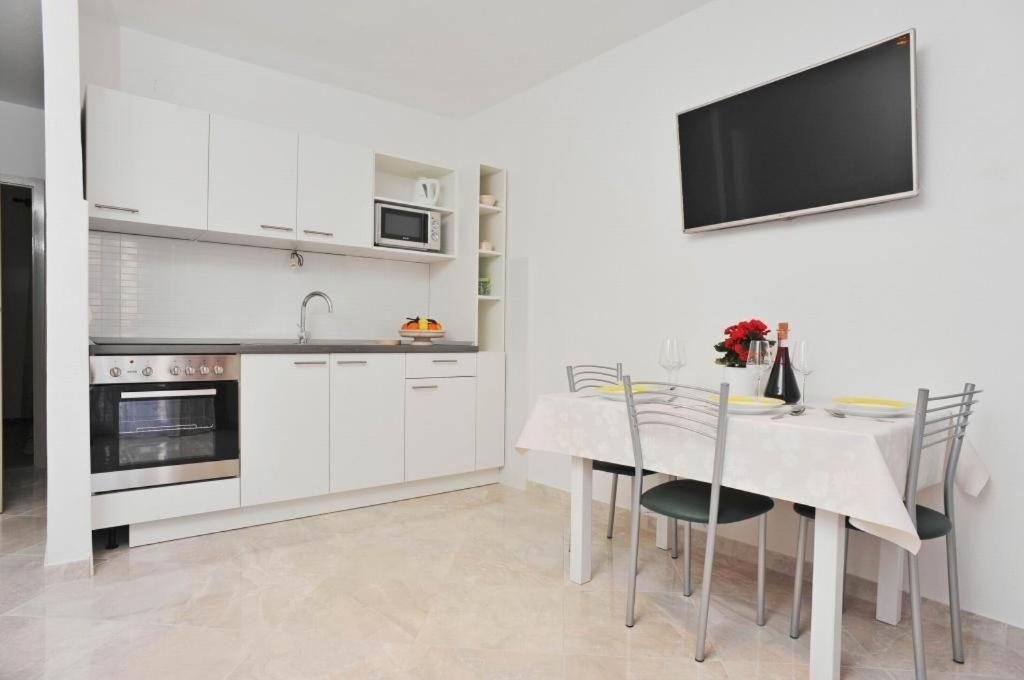 Apartments Lenka Sutivan ห้อง รูปภาพ
